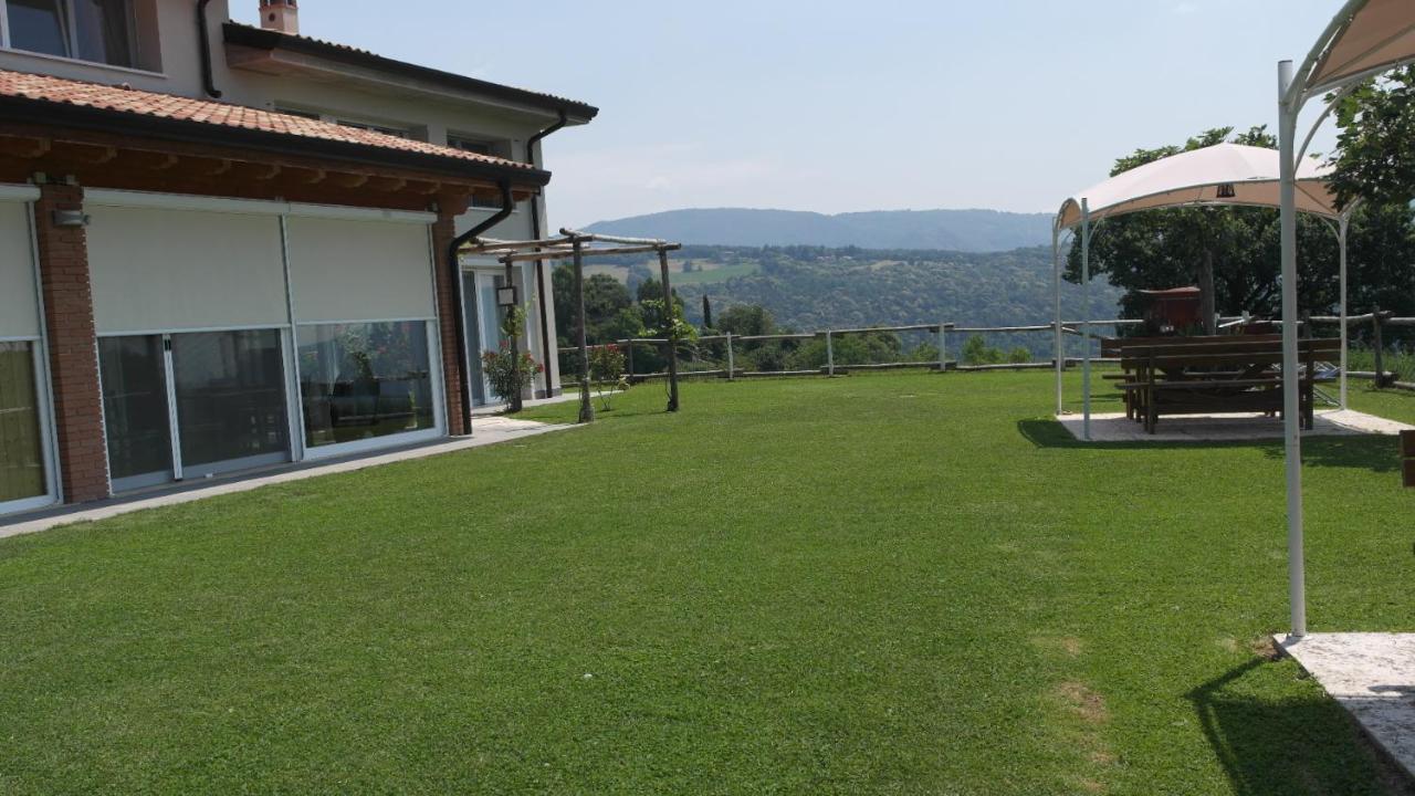 Agriturismo Fattoria Monte Baldo Vista Lago Caprino Veronese Buitenkant foto