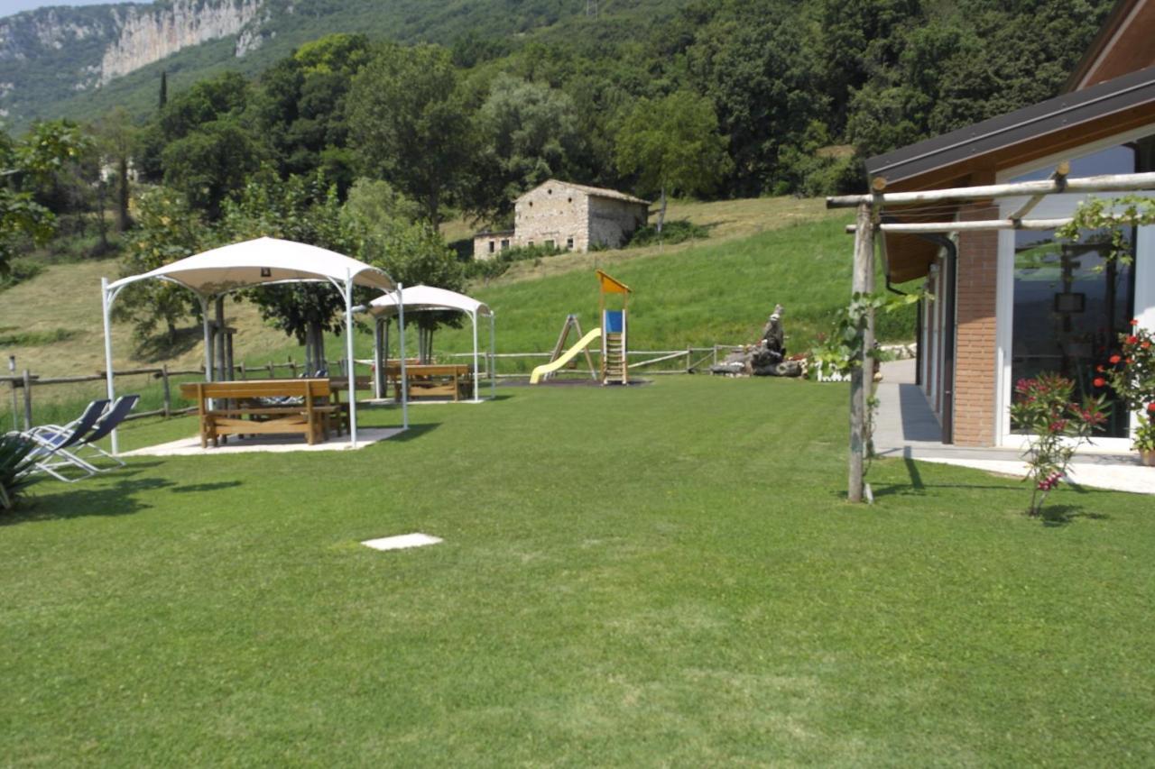 Agriturismo Fattoria Monte Baldo Vista Lago Caprino Veronese Buitenkant foto
