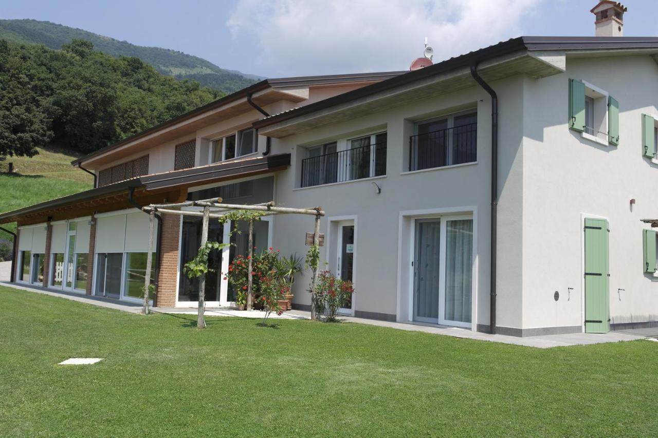 Agriturismo Fattoria Monte Baldo Vista Lago Caprino Veronese Buitenkant foto