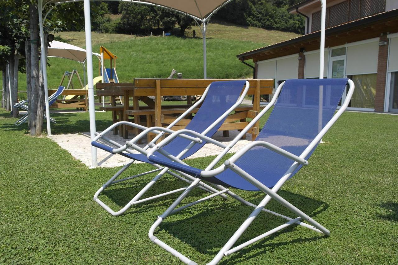 Agriturismo Fattoria Monte Baldo Vista Lago Caprino Veronese Buitenkant foto