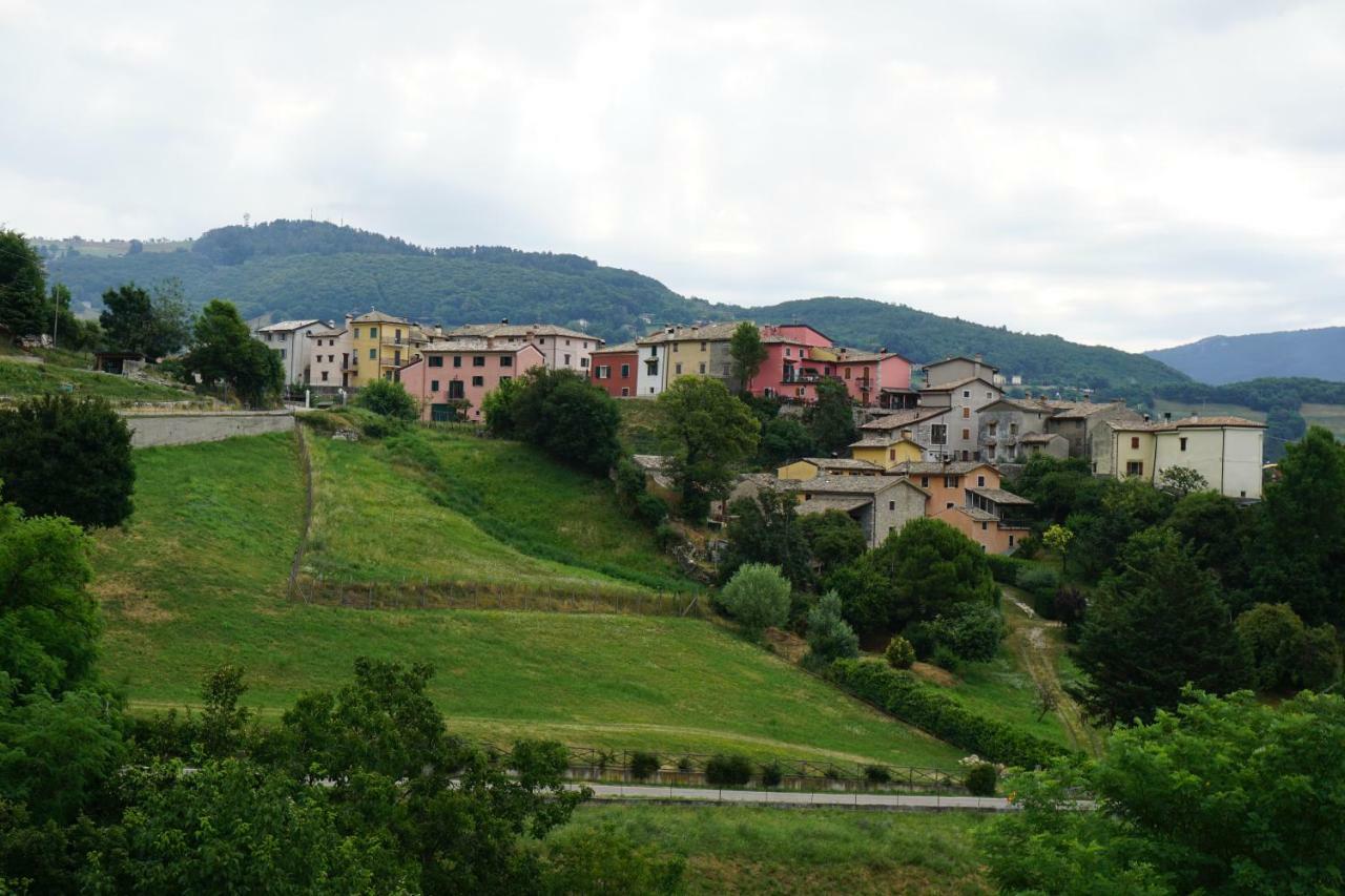 Agriturismo Fattoria Monte Baldo Vista Lago Caprino Veronese Buitenkant foto